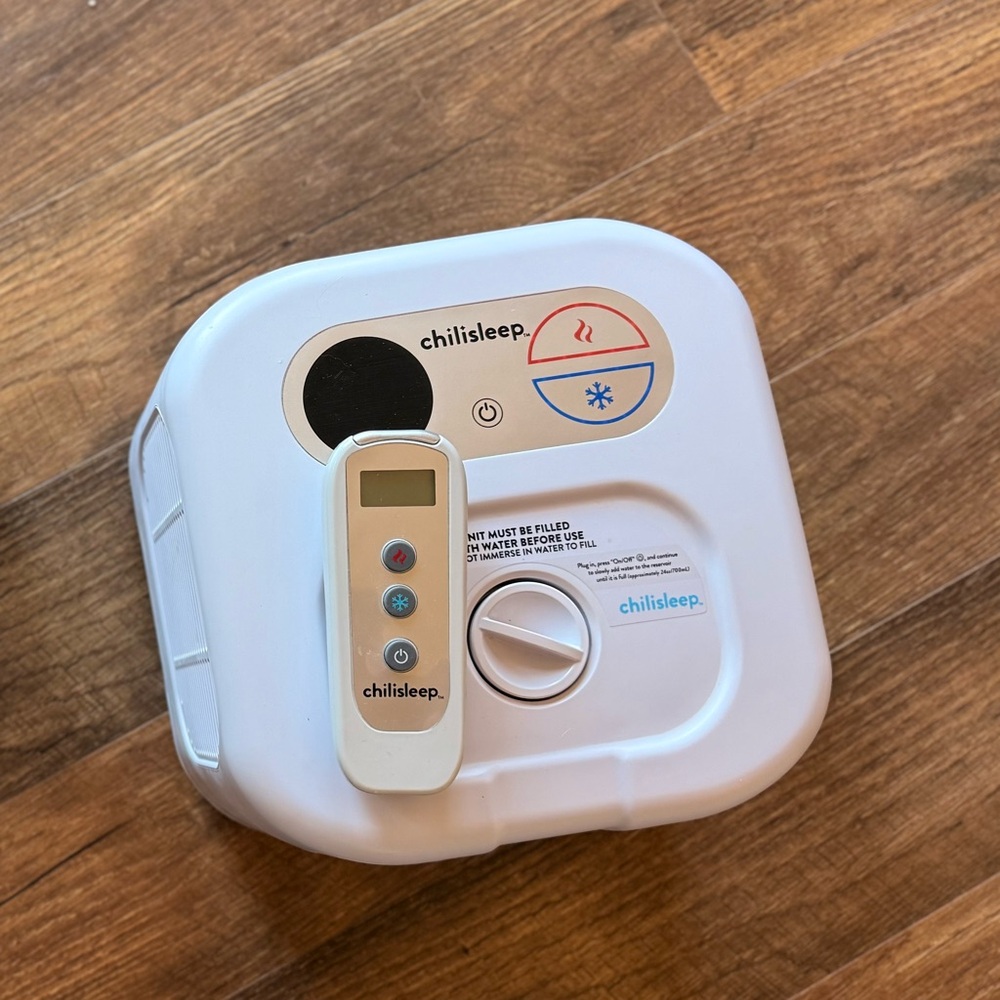 2 Temperature Control Systems with Queen mattress pad